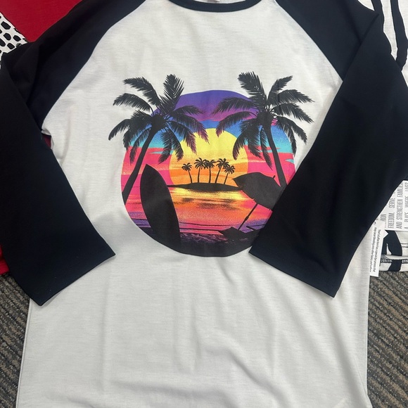 Ladies NWT 3 LuLaRoe Randy Tees size XXS - Picture 2 of 5